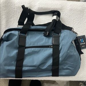 Zip & Tote NWT Duffle Bag blue